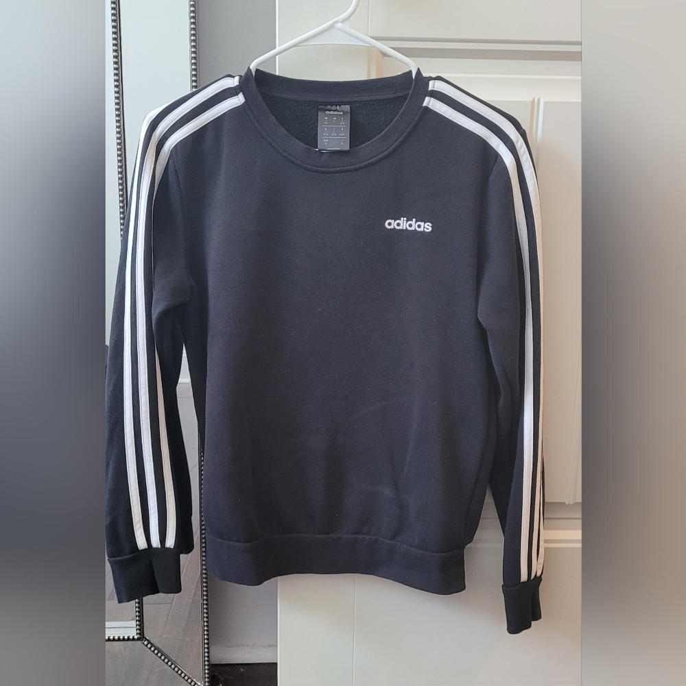 Adidas women's small black long sleeve crew neck